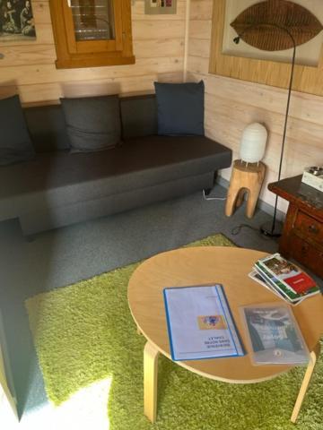 Gite Et Chambre D'Hote Gussignies Luaran gambar