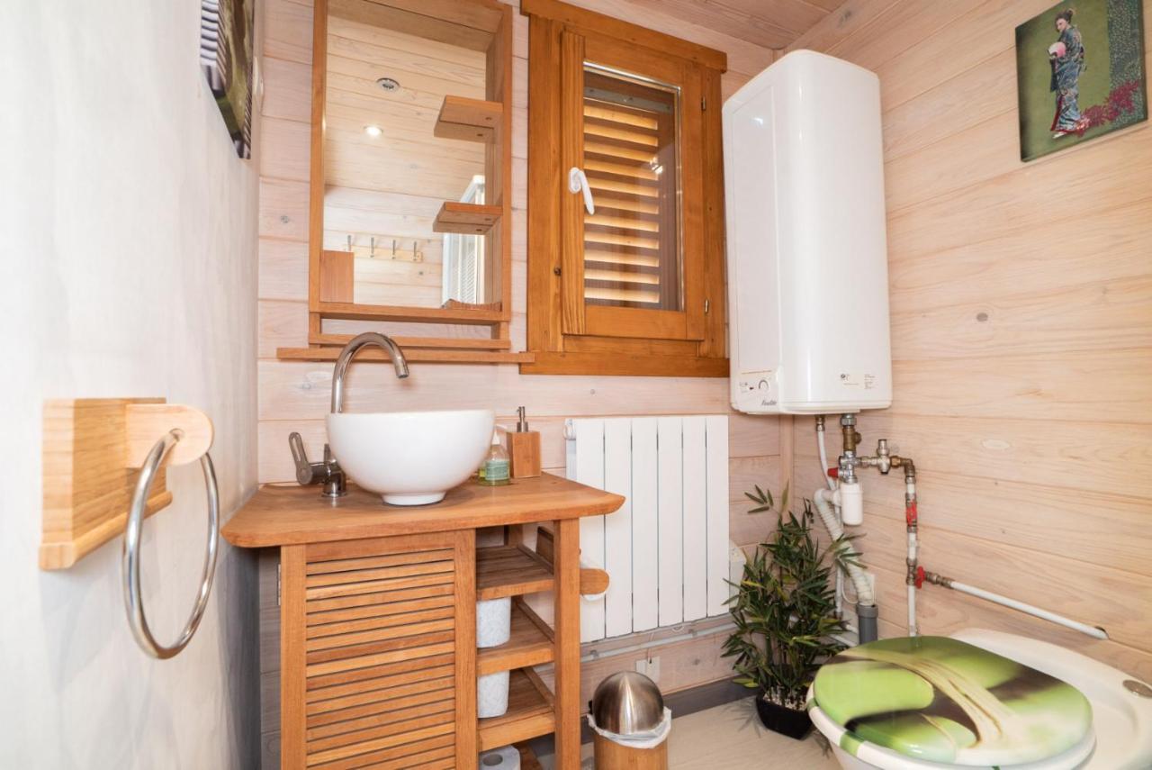 Gite Et Chambre D'Hote Gussignies Luaran gambar