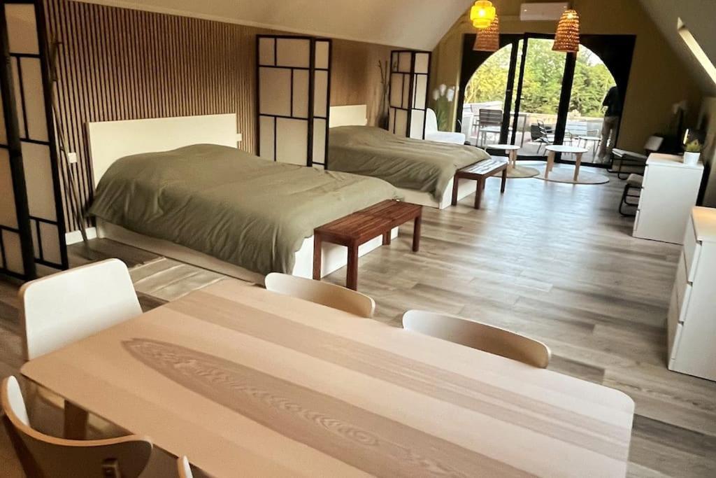 Gite Et Chambre D'Hote Gussignies Luaran gambar