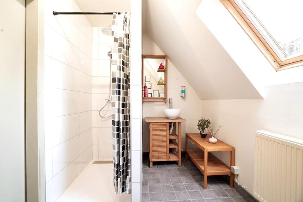 Gite Et Chambre D'Hote Gussignies Luaran gambar